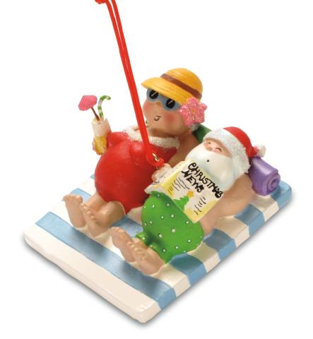 Resin Ornament - Mr. & Mrs. Claus at Beach